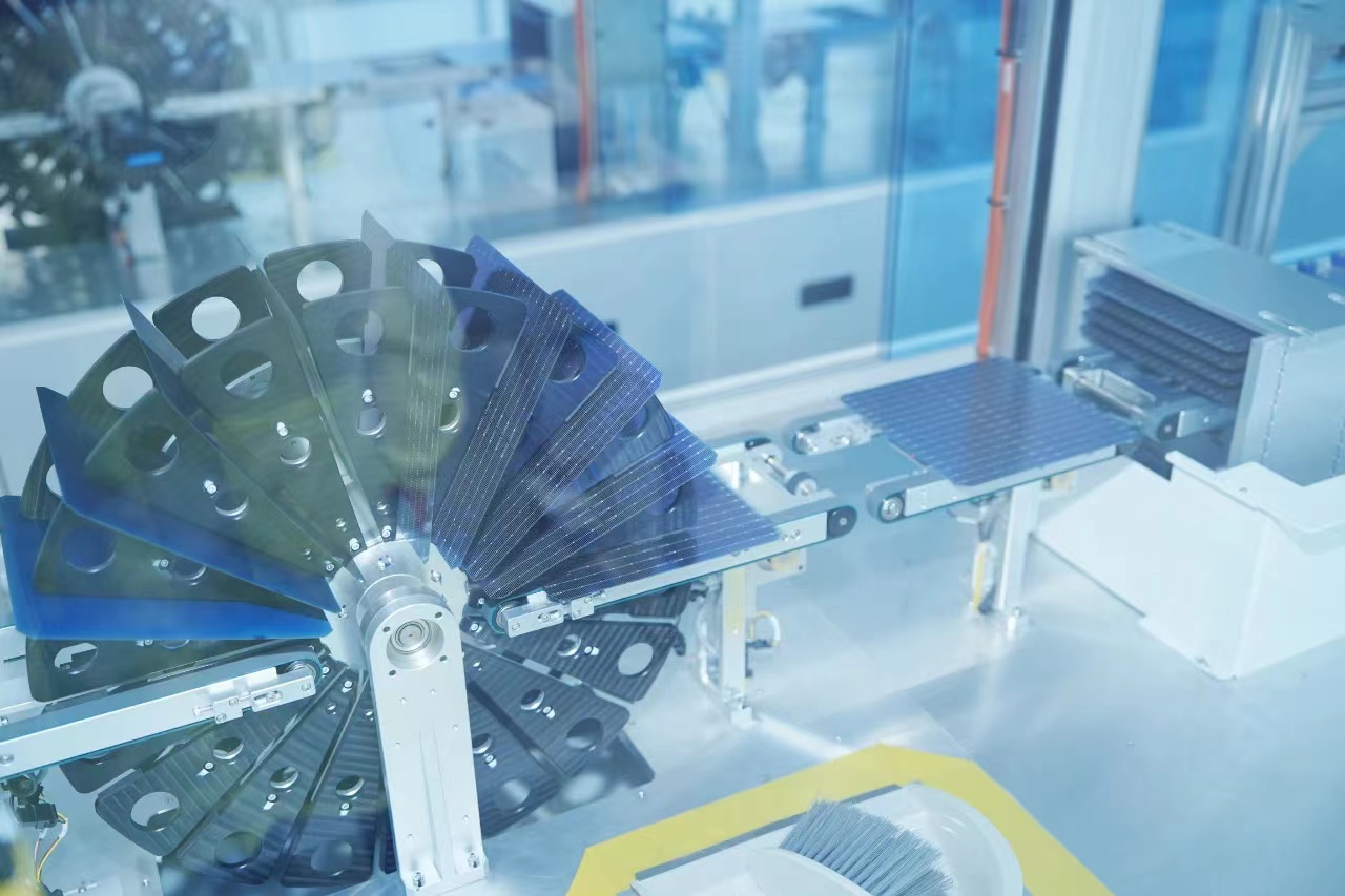 Photovoltaic cell technology analysis of HJT